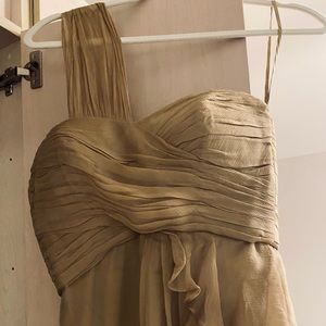 Women’s bridesmaid gown